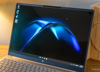 3 reasons your Windows PC randomly wakes up at night