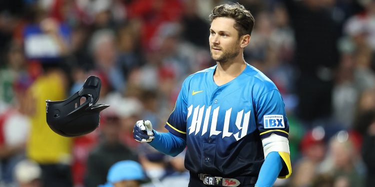 8 Phillies to blame as complete collapse puts playoff spot in jeopardy