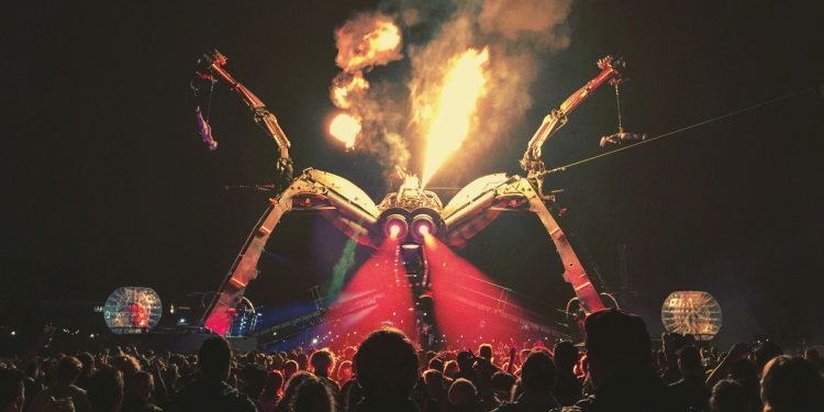 Glastonbury 2027 Ticket Prices Climb to All-Time Highs at More Than £408 ($550) a Pop