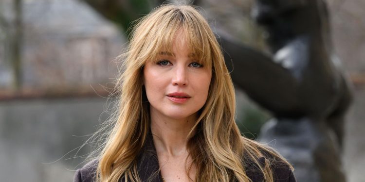 Jennifer Lawrence Is Already Ready to Quit Instagram
