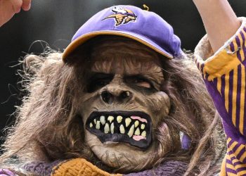The Vikings’ GM Says MIN Wants to Keep the Trade Conversations Going