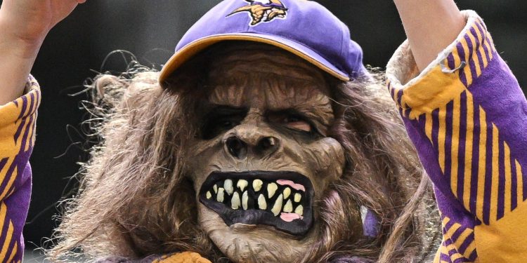 The Vikings’ GM Says MIN Wants to Keep the Trade Conversations Going