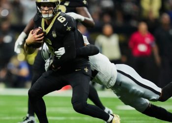 Are the Saints actually a couple bad calls away from being 3-0?