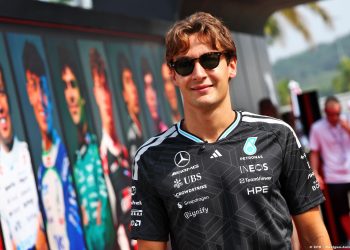 Russell : Je suis enfin en mesure de me battre pour la victoire chaque week-end
