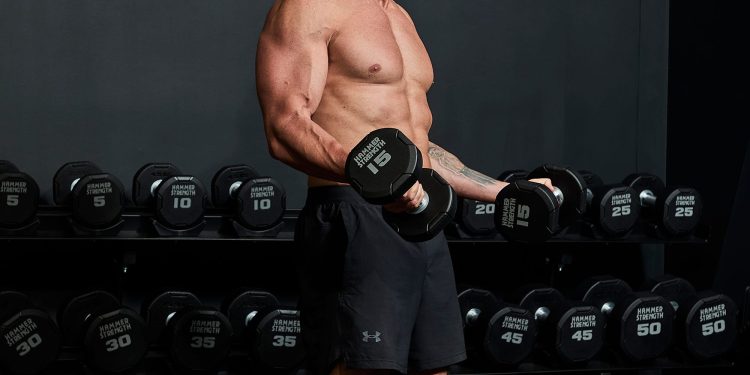 This German Volume Training-Inspired 10×10 Workout Blows Up Your Biceps Fast