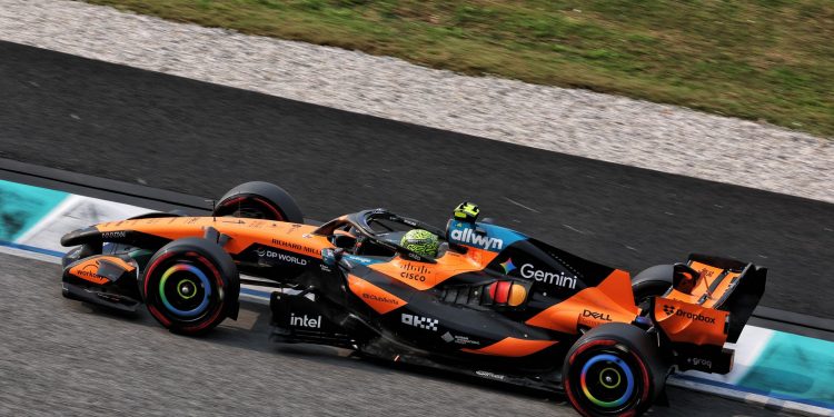 Norris plus lent que Piastri en ligne droite, McLaren F1 ne comprend pas !