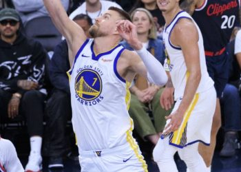 Steve Kerr Delivers Bad News on Kristaps Porzingis Ahead of Warriors-Lakers as Concerning Situation Unfolds