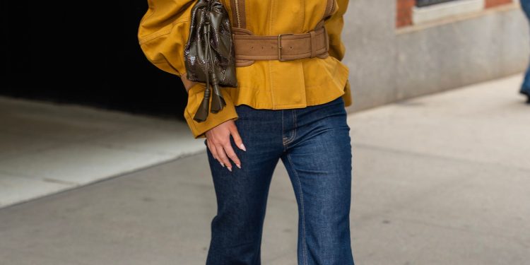 Lili Reinhart Found the Coolest Way to Wear Flared Jeans This Fall