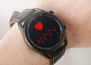A Samsung Galaxy Watch Detected AFib Before Doctors Discovered Serious Heart Problems