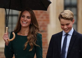 Kate Middleton Combined Three Fall Fashion Trends in One Stylish Dress