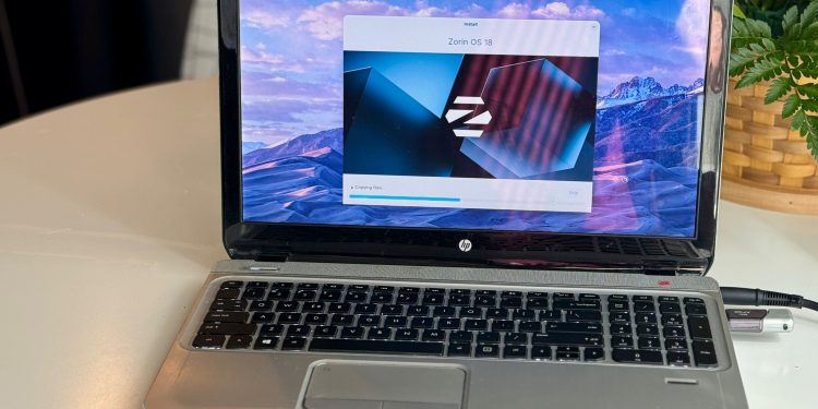Forget Linux Mint, this is the Windows alternative you need
