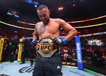 UFC may get teammate vs teammate title fight after new main event makes contender change his stance