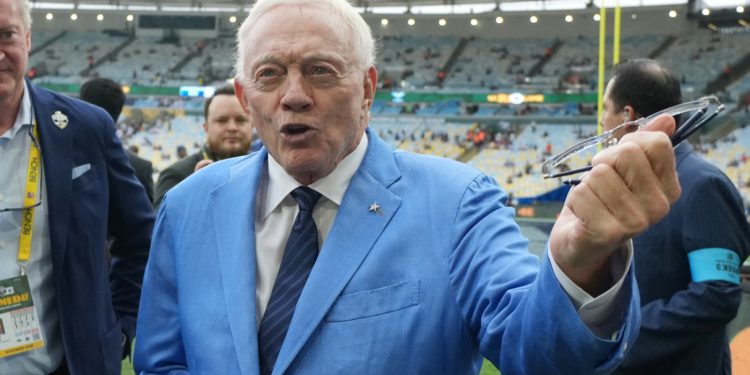 Visibly frustrated Jerry Jones keeps making big moves but Cowboys keep losing