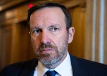 Chris Murphy plans midterm travel blitz, fundraising for Nixon in Florida