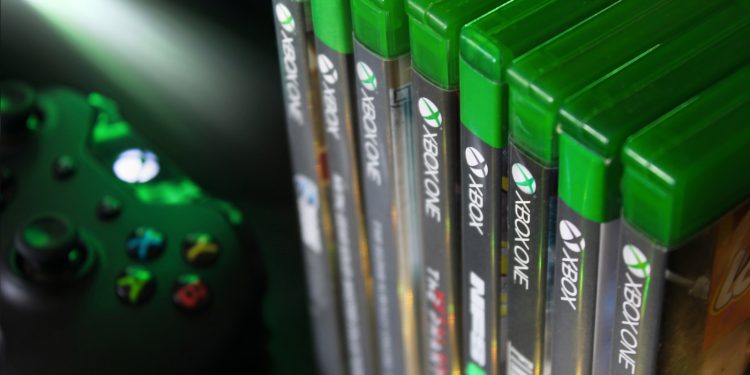 What Is The Extra HDMI Port On An Xbox One For?