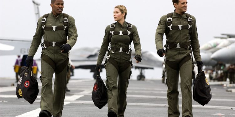 Jamie Foxx And Jessica Biel Fought An Evil AI In This Epic Sci-Fi Movie That Flopped