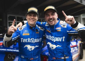 Frankie Muniz wins GT4 America championship with co-driver Tyler Stone