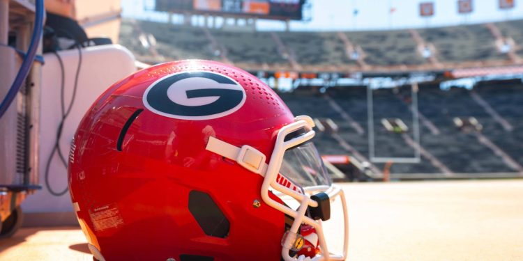 Georgia LB Raylen Wilson Caught in Ugly Postgame Incident With Alabama Fan After SEC Showdown