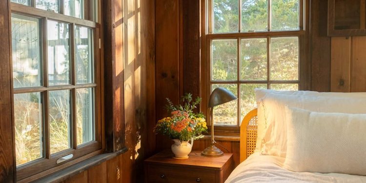 The 16 Best Airbnbs in New England Include Cozy Cabins & Coastal Retreats