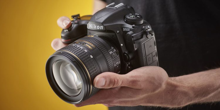Nikon’s rumored D500 DSLR successor could raise the bar for crop-sensor mirrorless cameras