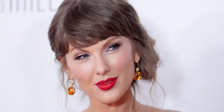 Taylor Swift Updates Website With New Countdown After Dropping Cryptic ‘0’ Clues