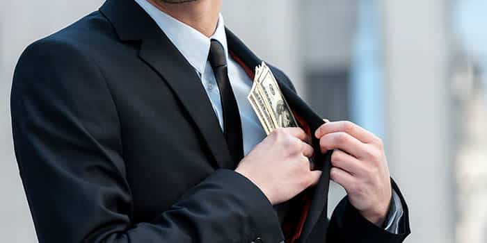 Funeral Director Accused of Stealing from Clients to Gamble Receives Plea Deal