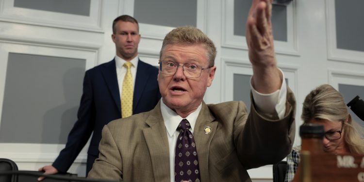 Retiring GOP congressmember will ‘absolutely not’ vote for successor in at-risk seat