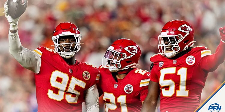 ‘A Screaming Match’ — NFL Reporter Details Chiefs Superstar’s Heated Exchange With Coach During Win vs. Chargers