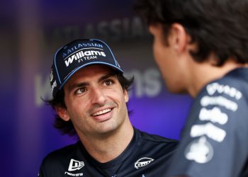 Sainz plays down Horner’s Red Bull claim