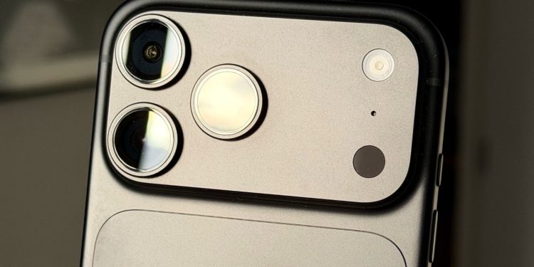 The iPhone 18 Pro’s Camera App Has A Big Problem For Professionals