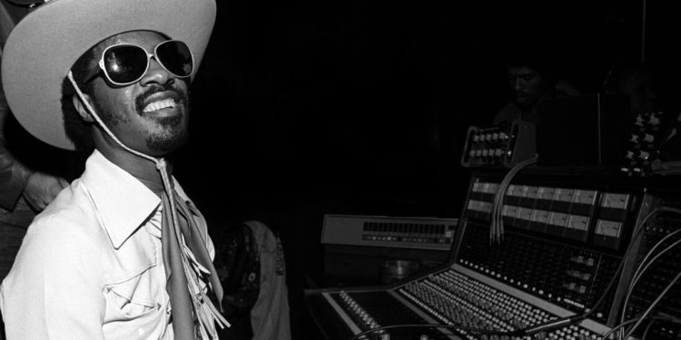 Stevie Wonder Surprise-Releases Four Previously Unheard ‘Songs in the Key of Life’