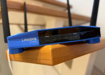 How to keep your router running during a blackout with a Ryobi battery