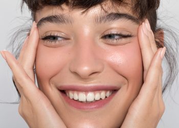 How To Achieve the Soft, Plump Look of “Mochi Skin”