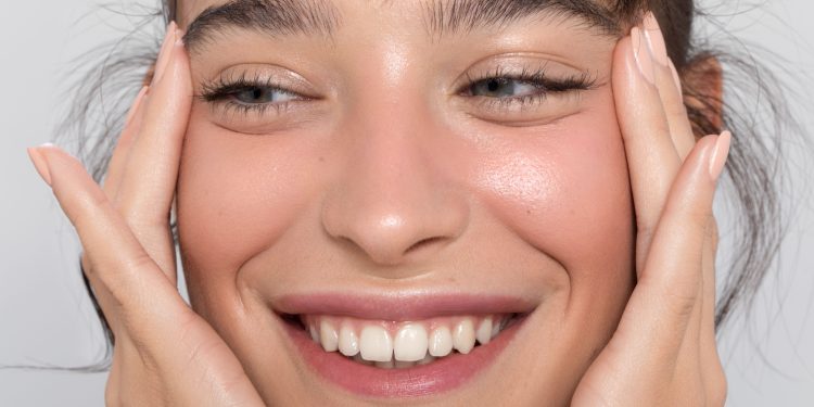 How To Achieve the Soft, Plump Look of “Mochi Skin”