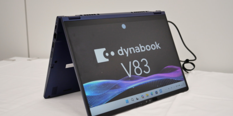This Japanese brand solves the 2-in-1 laptop dilemma with a 989g frame — offering 28.5 hours of battery life and a stylus charging inside the body